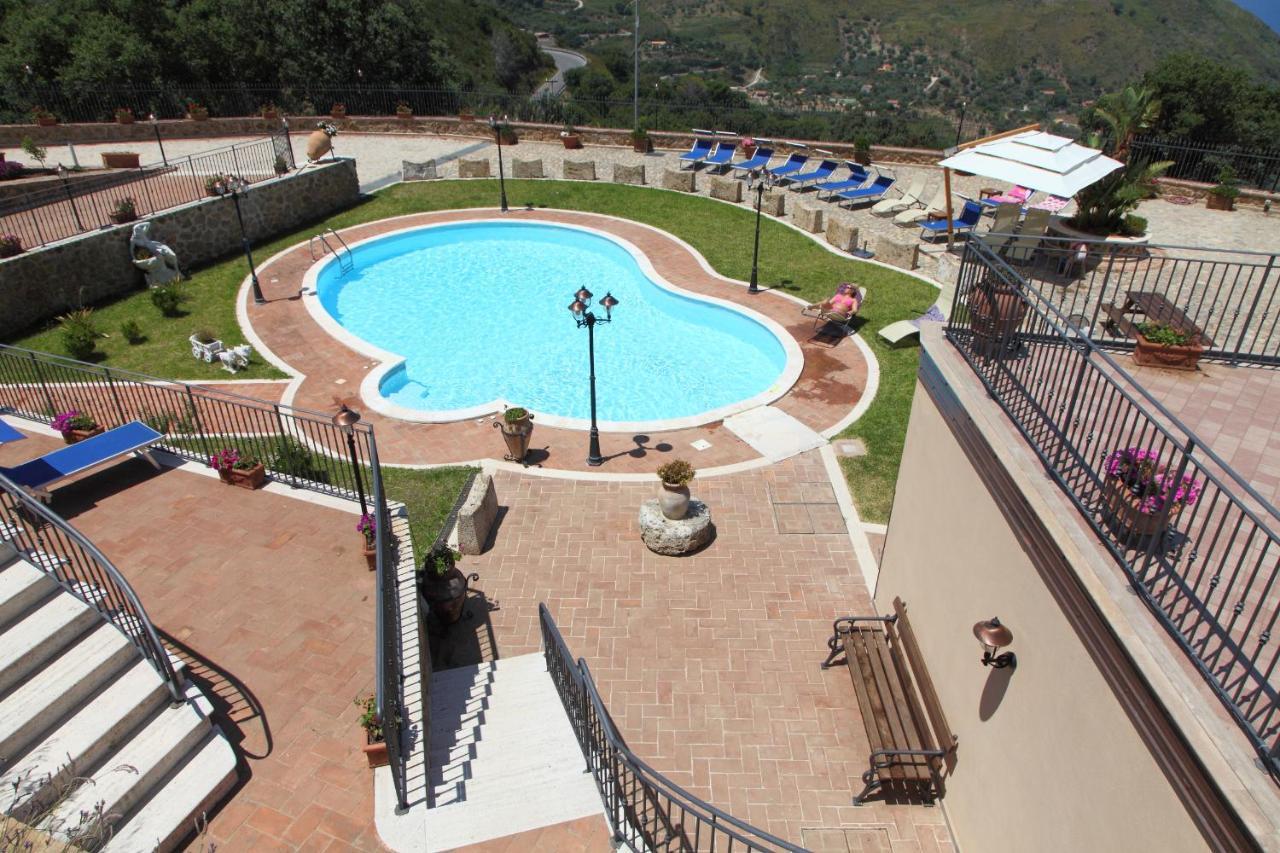 Sikelios Apartments Cefalù Exterior foto