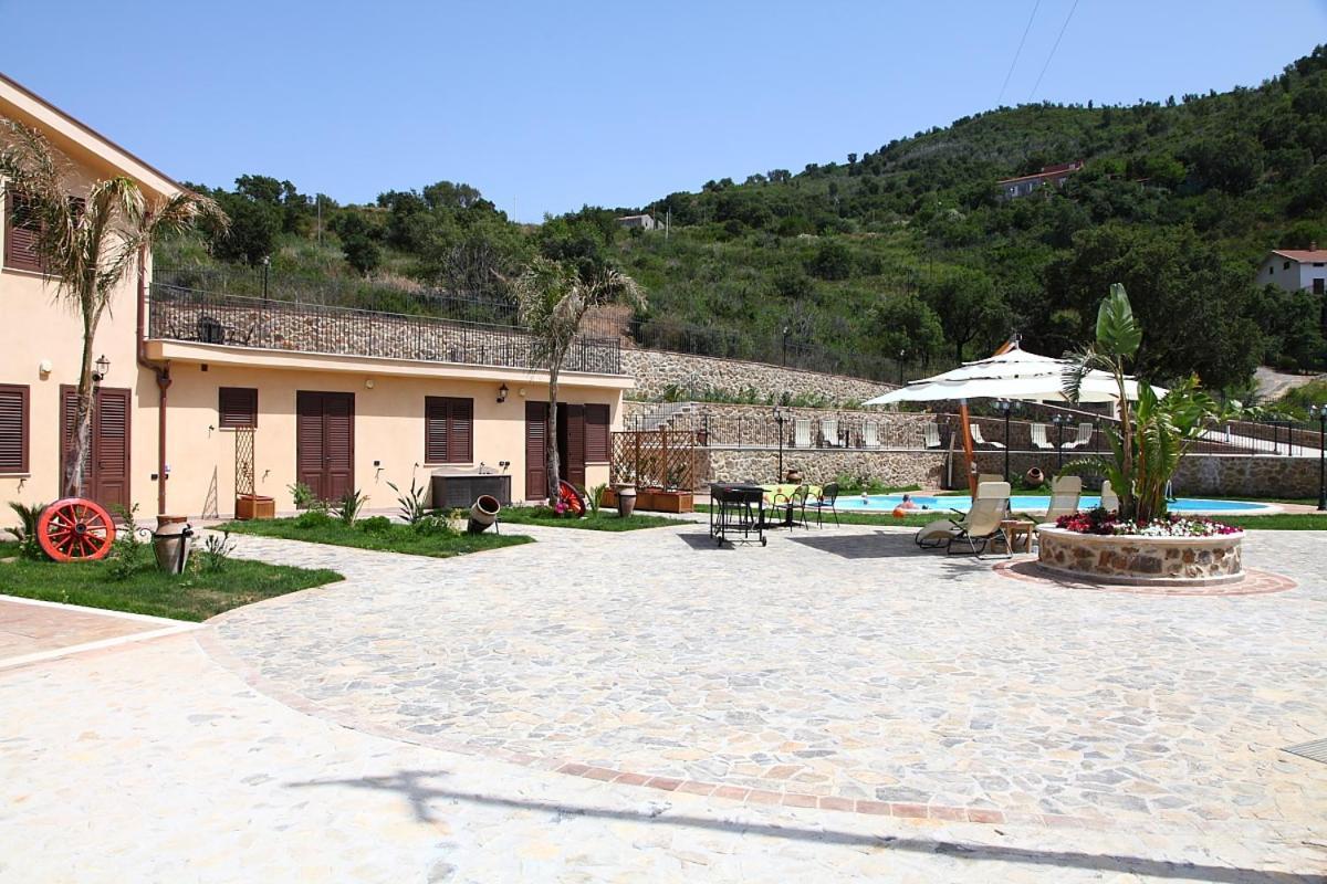 Sikelios Apartments Cefalù Exterior foto